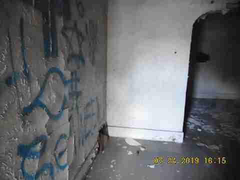 6700 Clifton (8)_m.jpg